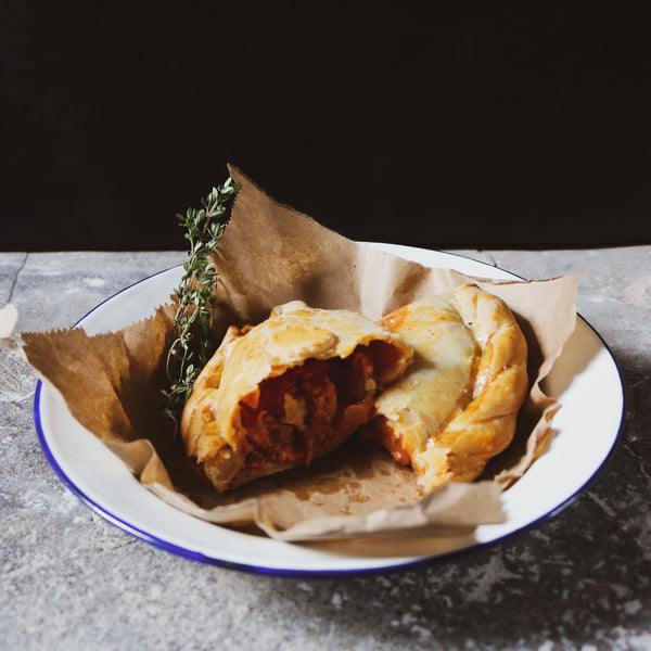Bean & Cheese Pasty (v)